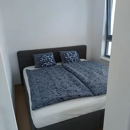 Citypark Apartment, Free Parking & Ac