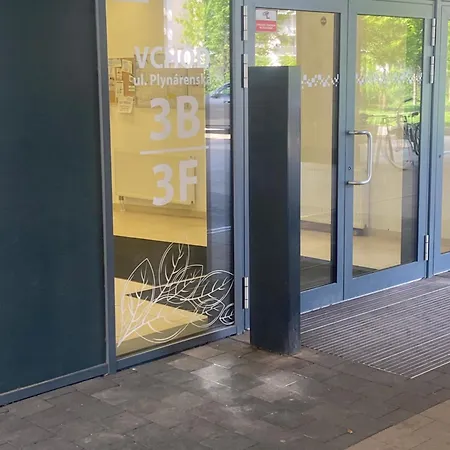 Citypark Apartment, Free Parking & Ac 公寓 布拉迪斯拉发