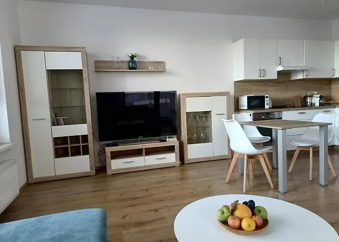 Citypark Apartment, Free Parking & Ac Apartman