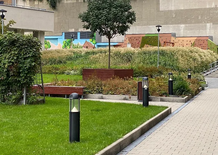 Citypark Apartment, Free Parking & Ac Apartmán