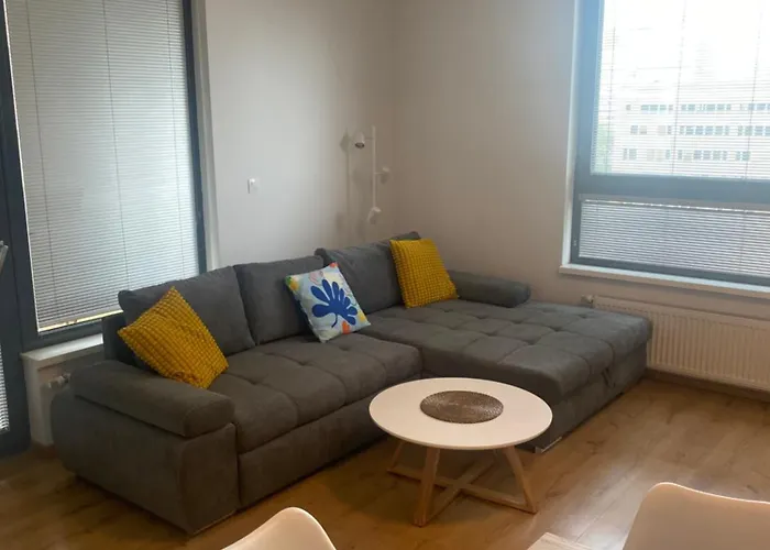 Citypark Apartment, Free Parking & Ac Appartement Bratislava