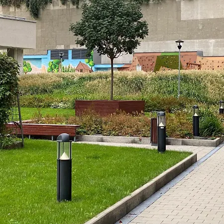 Citypark Apartment, Free Parking & Ac Lägenhet